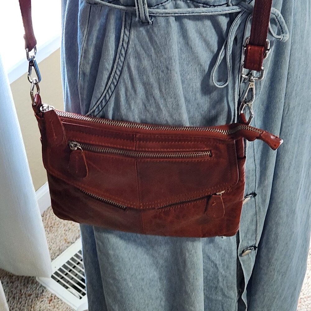 Lecxci Cognac Brown Leather Women's Bag BRN8443A